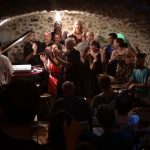 "Chaude" ambiance au Roll Studio Marseille, juillet 2019, dernier concert de la saison des Soul Addict Singers